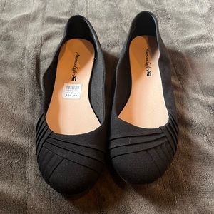 Brand new American Eagle flats
